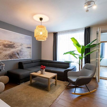 Park Apartman Sarrod Kültér fotó