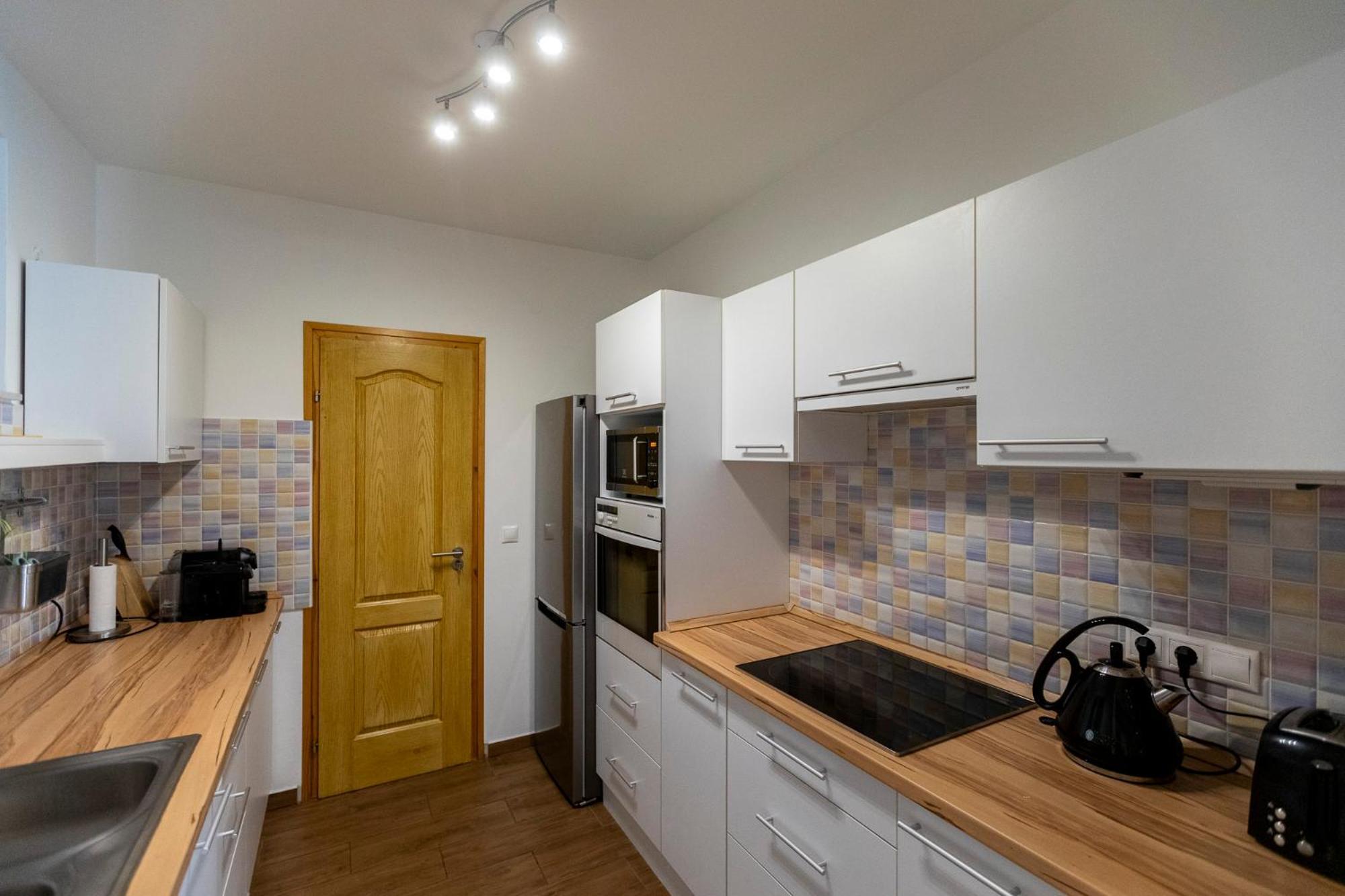 Park Apartman Sarrod Kültér fotó