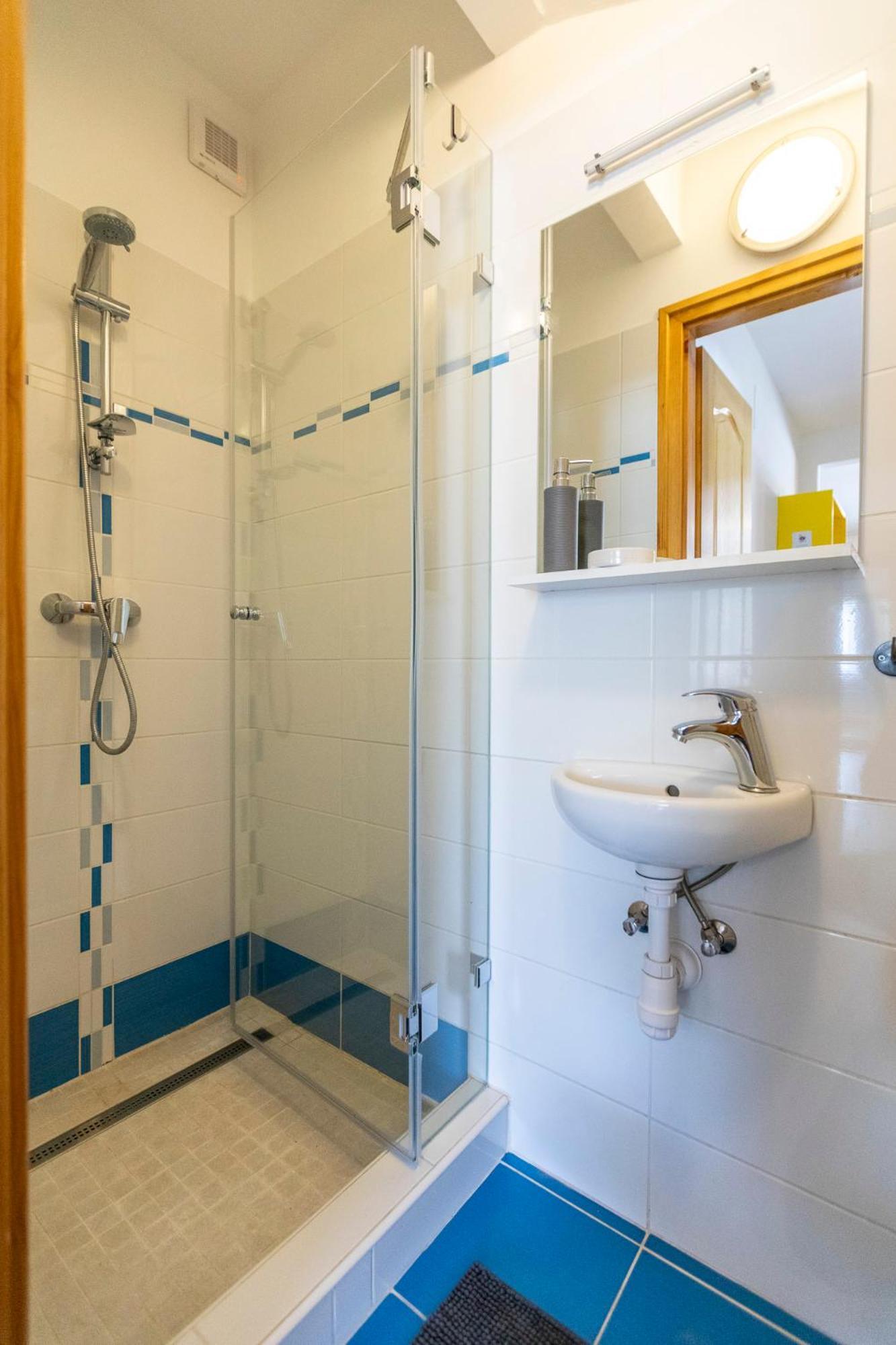 Park Apartman Sarrod Kültér fotó