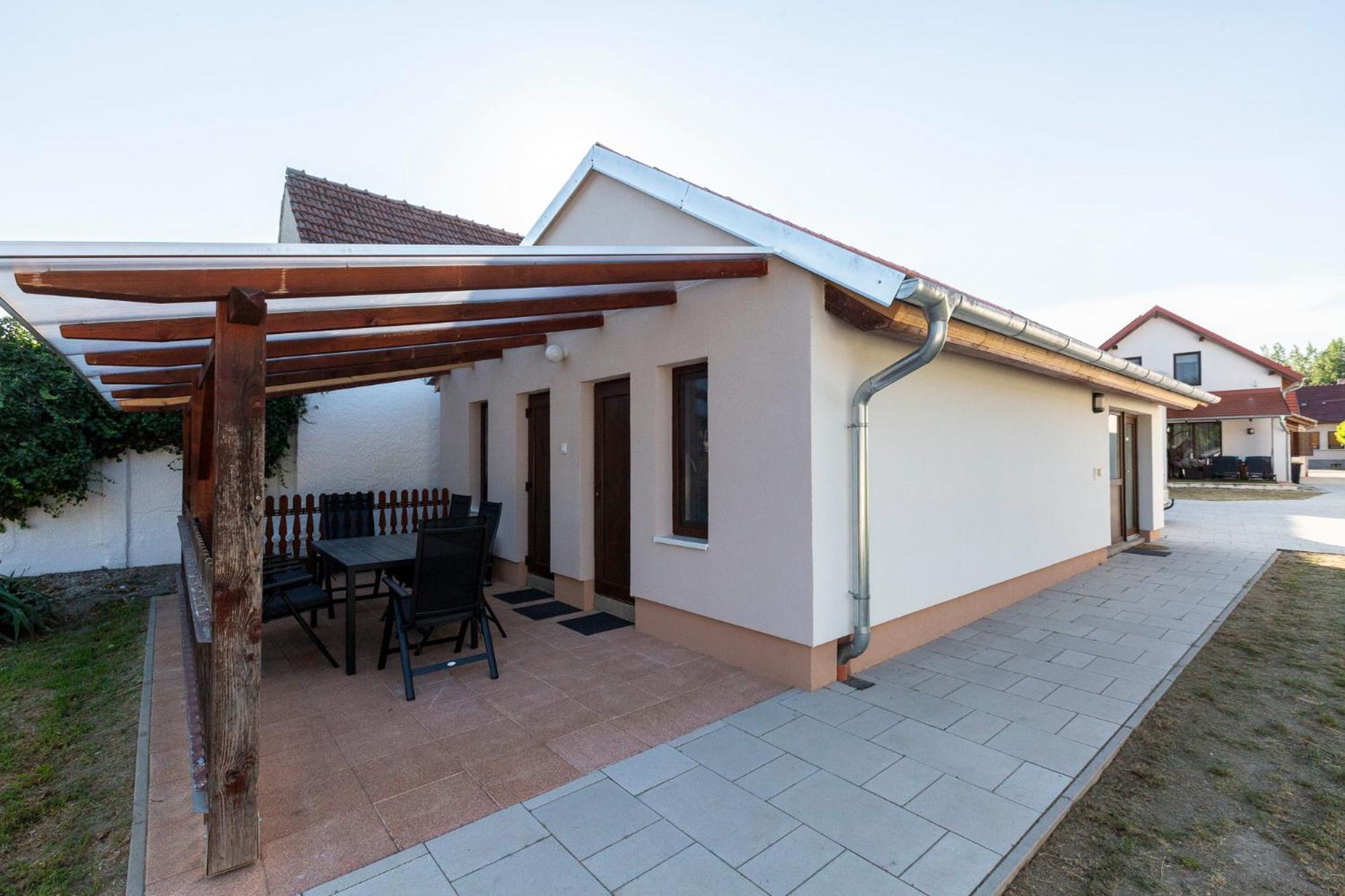 Park Apartman Sarrod Kültér fotó