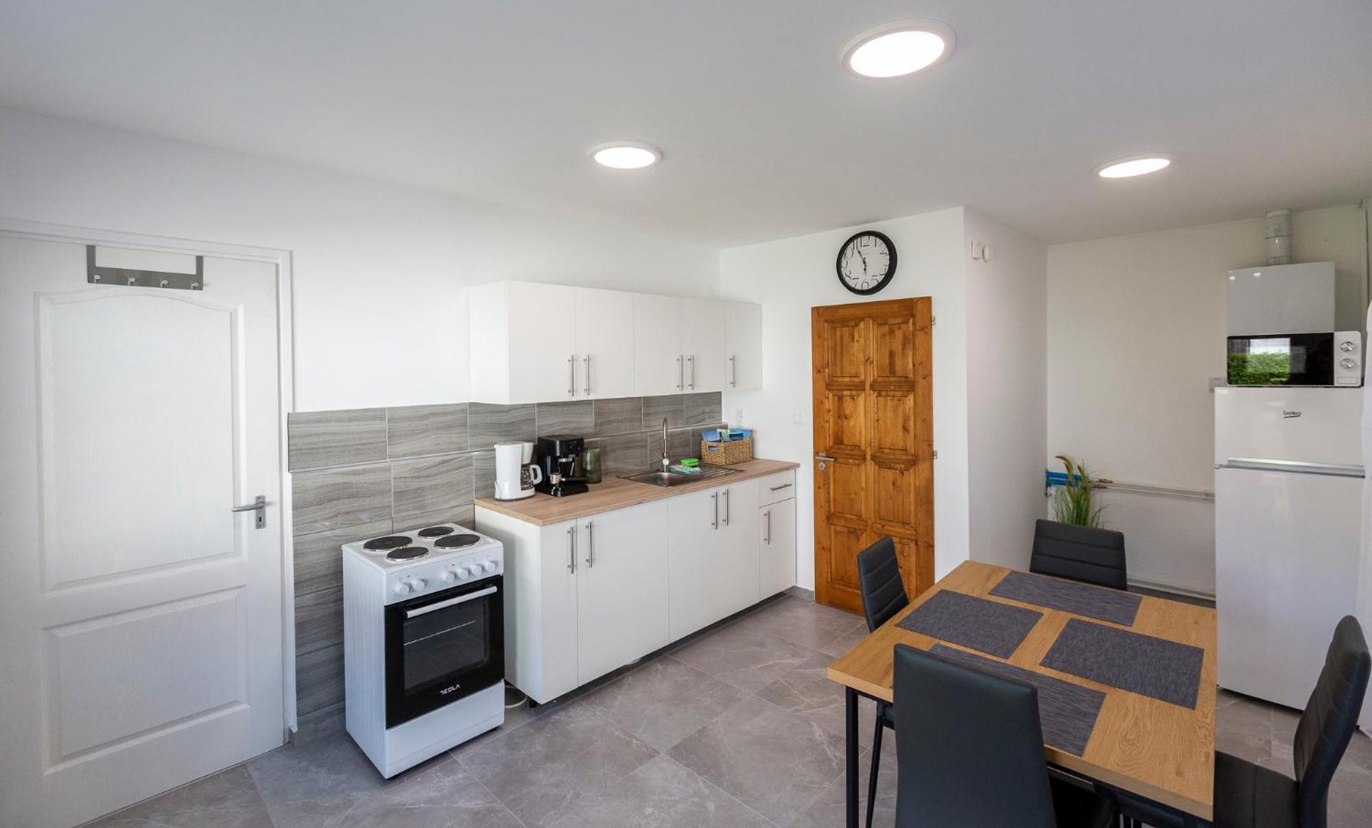 Park Apartman Sarrod Kültér fotó